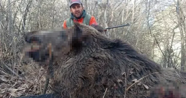 Elazığ haberleri Elazığ da sürü halinde avladılar! Cüsseleri korkutucu büyüklükte 08 Aralık 2025