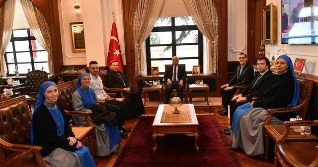 Santa Maria Katolik Kilisesi Episkoposu Antuan Ilgıt tan Vali Yıldırım a ziyaret Trabzon Haberleri