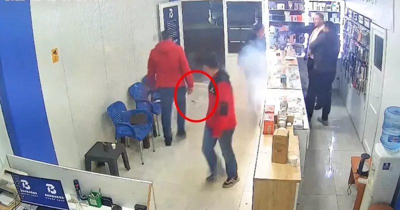 Bomba gibi patladı! Dehşet anları kameralarda