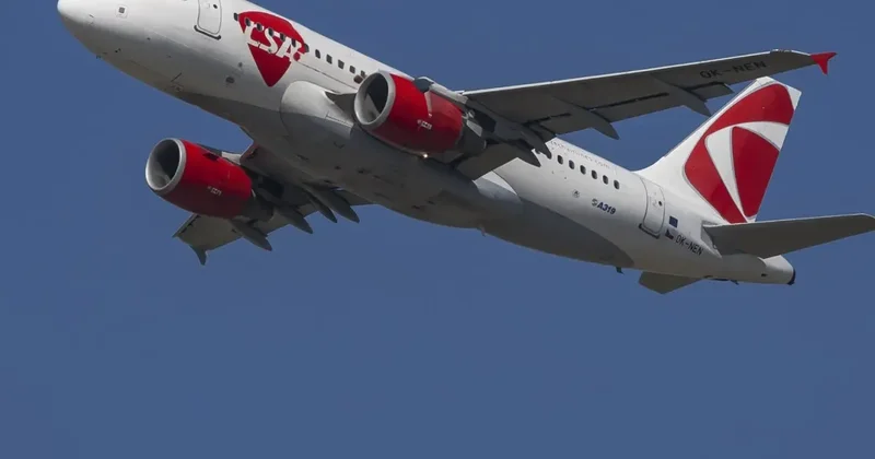 Türkiye nin dev şirketi, Çek Hava Yolları nı satın alıyor
