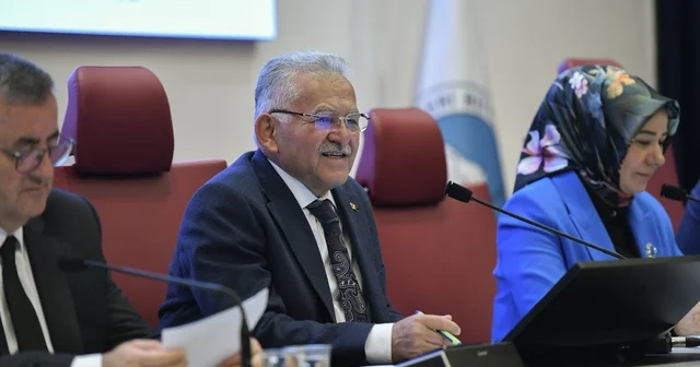 Başkan Büyükkılıç ın 2027 Kültür Başkentliği önergesi meclisten tam destek aldı Kayseri Haberleri