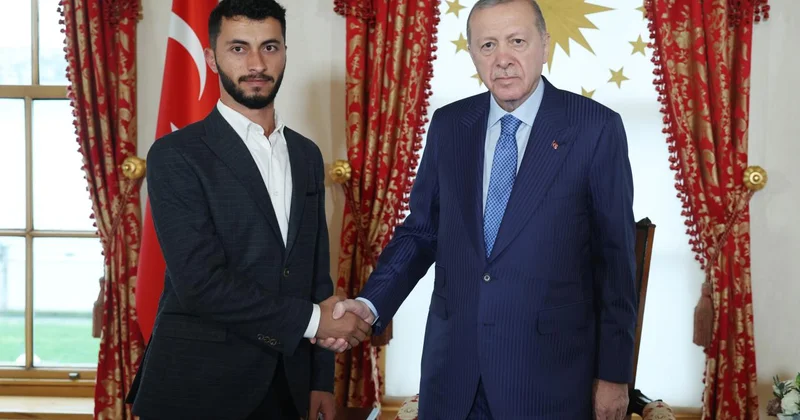 Cumhurbaşkanı Erdoğan Oscar ödüllü Filistinli yönetmen Basel Adra ile görüştü