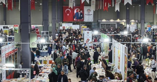 Denizli Kitap Fuarı sona erdi Denizli Kitap fuarı yüz binlerce ziyaretçiyi ağırladı Denizli Haberleri