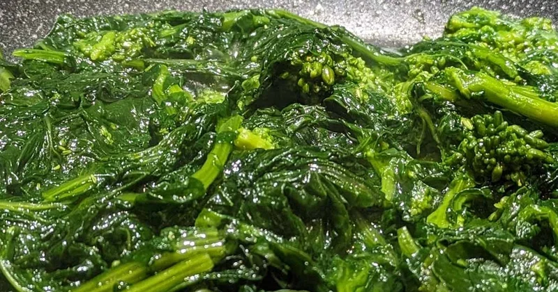 Sadece Avrupalılar yiyor ama ıspanak ve pazıdan çok daha lezzetli ve sağlıklı sebze: Türkler adını bile bilmiyor Sözcü Gazetesi