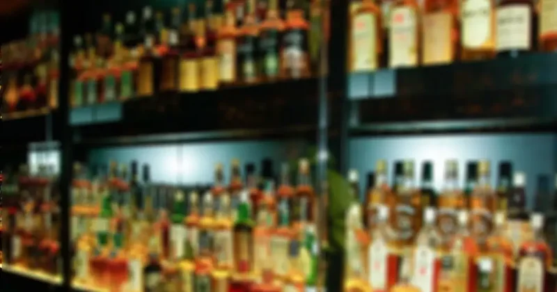 Suudi Arabistan da alkole erişim genişliyor, yüksek gelirlilere imtiyaz tanınıyor