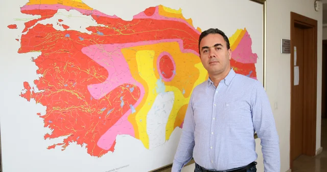 Prof. Dr. Özçelik: Akdeniz deki faylar bilinmiyor Antalya Haberleri