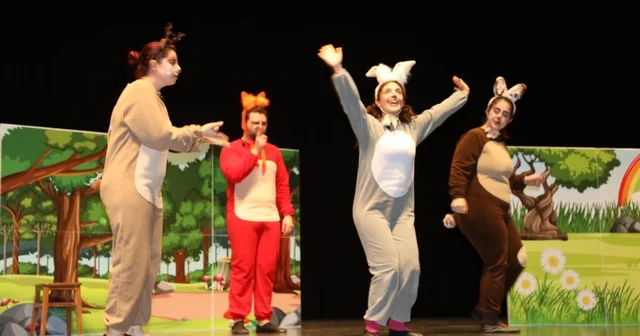 Çayırova da çocuklar tiyatroyla buluştu Kocaeli Haberleri