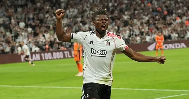 El Bilal Toure sahnede! Büyük hatayı affetmedi Fanatik Gazetesi Beşiktaş (BJK) Haberleri Spor