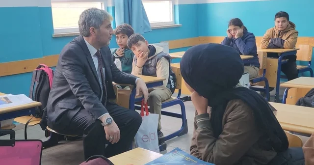 Müdür Yılmaz: Millî ve manevî değerlere bağlı, güçlü bireyler yetiştirmek önceliğimizdir Kütahya Haberleri