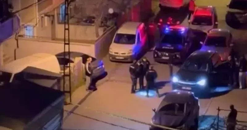 Gaziosmanpaşa da firari hükümlü, husumetlisini evinin önünde silahla öldürdü