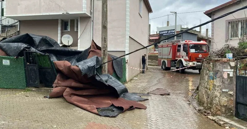 Kocaeli de şiddetli fırtına sonrası hasar büyük!