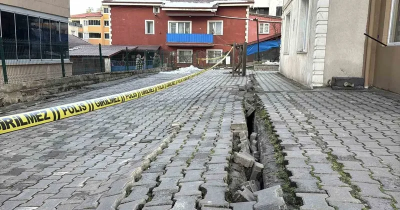 Karabük’te apartmanda çatlaklar nedeniyle daireler tahliye edildi