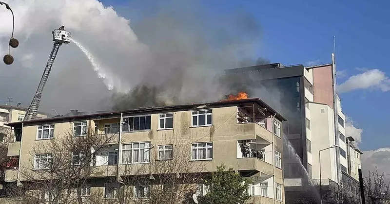 Çatı onarımı sırasında yangın çıktı