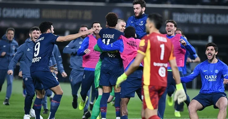 Marsilya yı penaltılarla deviren PSG, Fransa Süper Kupa nın sahibi oldu!