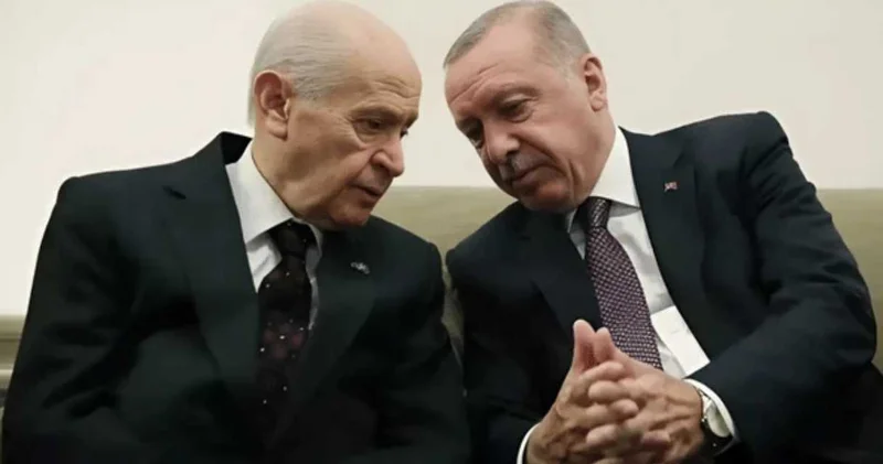 İktidarın yeni anayasa için verdiği söz ortaya çıktı: Hamle yapmak için izliyorlar