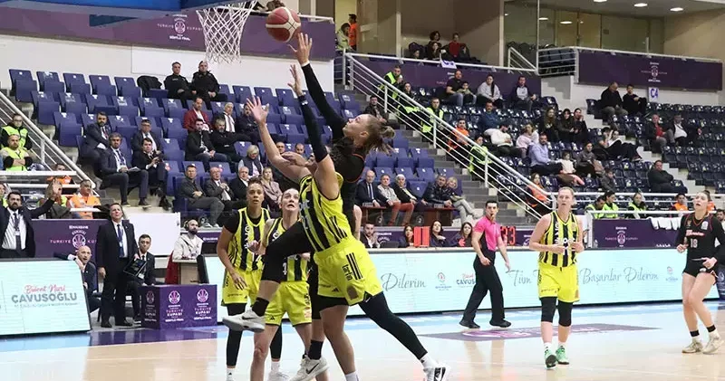 Fenerbahçe Opet, Türkiye Kupası’nda finalde