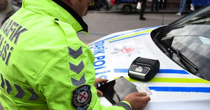 Ehliyeti kaptıran yandı! Yeni Trafik Kanunu cezaları yağmur gibi yağdıracak