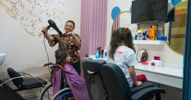 Gaziantep haberleri Gaziantep Büyükşehir e bağlı Engelsiz Yaşam Merkezi, umut olmaya devam ediyor 09 Ocak 2026