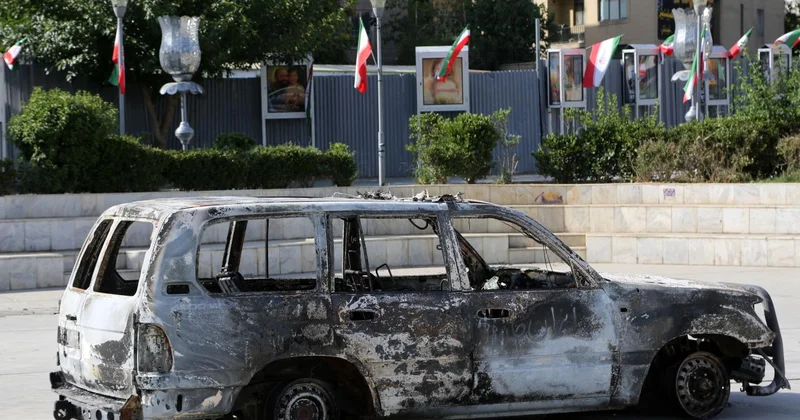 İran ın başkenti Tahran’da halka “dışarı çıkmayın” uyarısı yapıldı