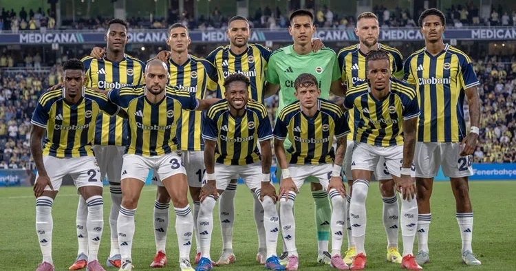 Fenerbahçe de yaprak dökümü sürüyor: İrfan Can Kahveci sonrasında bir ayrılık daha gerçekleşti!