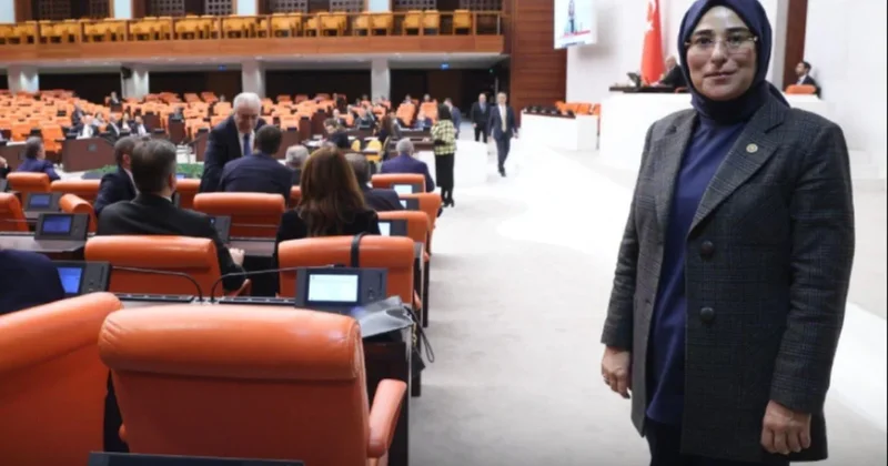 Prada sevdalısı AKP li vekil ayakkabılarını gizledi Sözcü Gazetesi