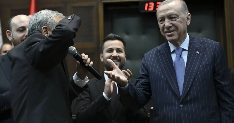 CHP den AKP ye geçen Çakır, Erdoğan a selamıyla ilgili konuştu: Anayasa ya göre ikinci başkomutan, yadırganacak bir şey yok