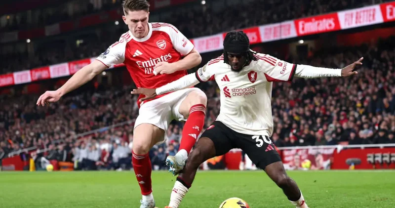 Arsenal, Liverpool karşısında fırsat tepti