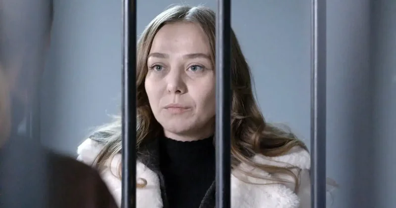 Pınar gözaltına alınıyor