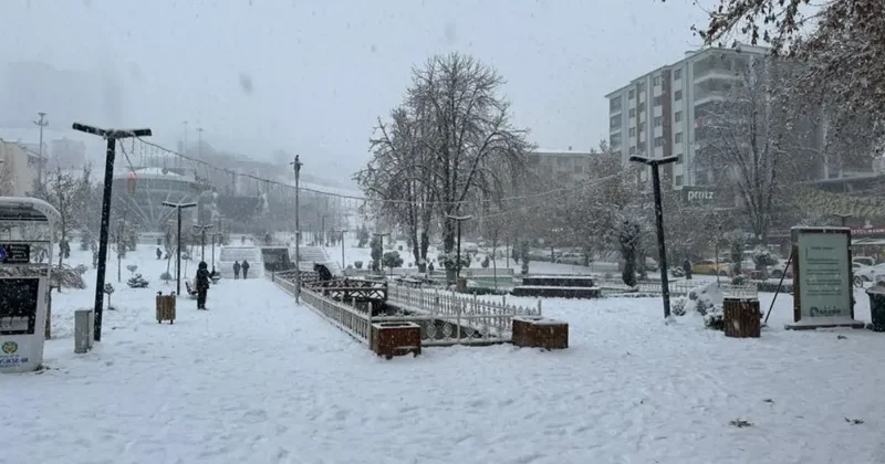 Malatya da olumsuz hava şartları sebebiyle eğitime 1 gün ara verildi