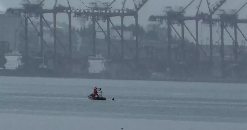 Gemlik’te Denizden Erkek Cesedi Çıkarıldı