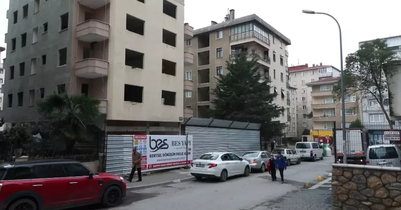 Kadıköy de Metruk Binada Ceset Bulundu