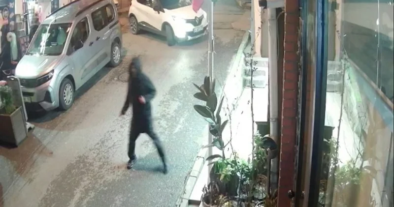 Bıçakla yaralanmış halde bulunan İranlı: Alkollüydüm, kendim yaptım