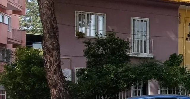 Yaşlı çift evinde bıçaklanarak öldürülmüştü: Evde boş altın keseleri bulundu Komşuları konuştu: Kimselere zararları yoktu Ekiplerin geniş çaplı soruşturması sürüyor Aydın Haberleri