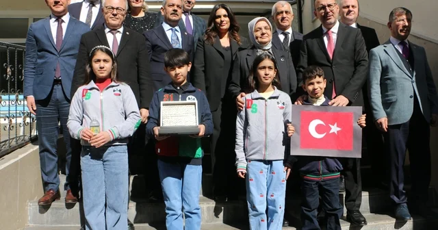 Engelli Bireylerin Sorunlarını Araştırma Komisyonu Başkanı Kasapoğlu: Bugüne kadar paydaşlarımızdan komisyonumuza ulaşan rapor, görüş, bilgi notu ve sunum sayısı bin 300 ü buldu Diyarbakır Haberleri