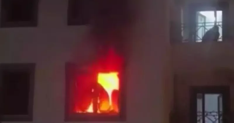 Annesi ile tartışıp evi yaktı, 10 kişi dumandan etkilendi