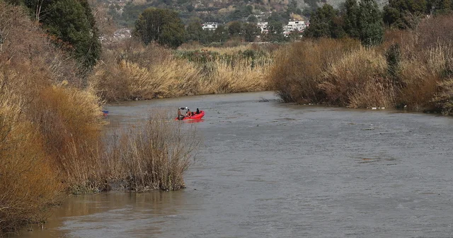 Hatay da nehre düştüğü iddia edilen kişiyi arama çalışmaları sürüyor Hatay Haberleri