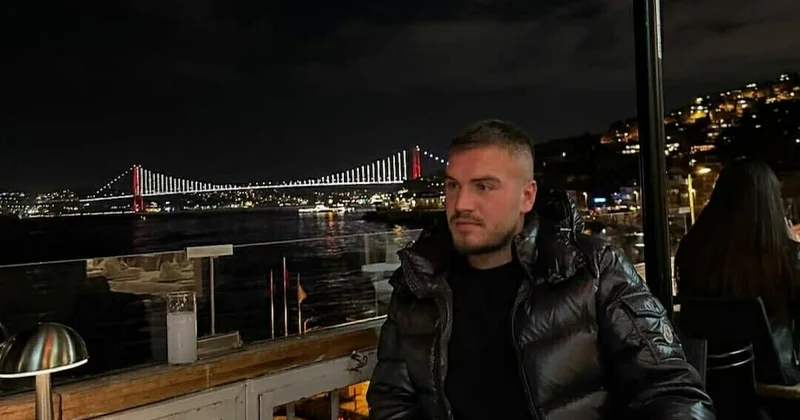 İzmir de direğe çarpan motosikletli genç yaşamını yitirdi Sözcü Gazetesi