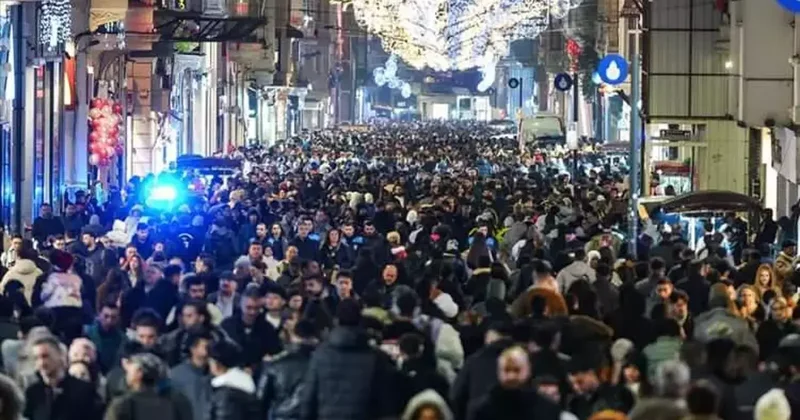 TÜİK güncel rakamları açıkladı! İşte il il Türkiye nin yeni nüfusu...