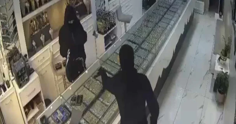 1 kilo altınla kaçtılar: Batman’daki kuyumcu soygununda 8 gözaltı