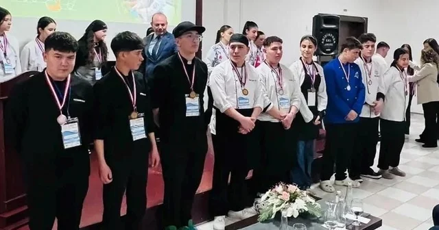 Datça daki meslek lisesi öğrencileri gastronomi yarışmasında dereceye girdi Muğla Haberleri