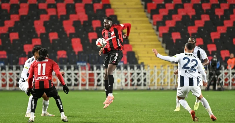 Gaziantep FK 10 kişiyle 3 puanı aldı Sözcü Gazetesi