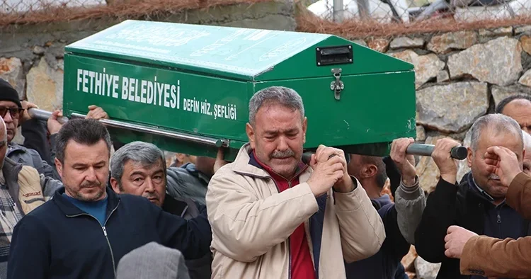 Babaanne ile 3 yaşındaki torunu toprağa verildi