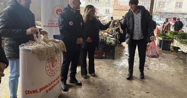Bayburt halk pazarında sıfır atık bilgilendirmesi yapıldı Bayburt Haberleri