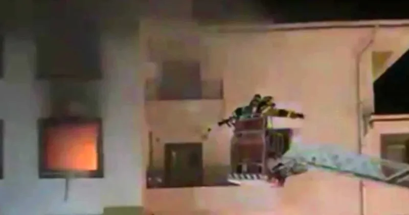 Annesine kızdı evi yakıp kaçtı! Facianın eşiğinden dönüldü