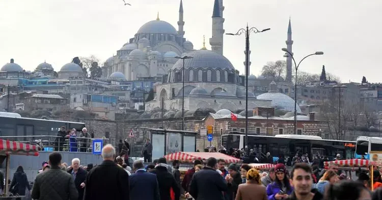 İstanbul da en çok hangi memleketli var! İşte kentte yaşayanların nüfusa kayıtlı olduğu iller...