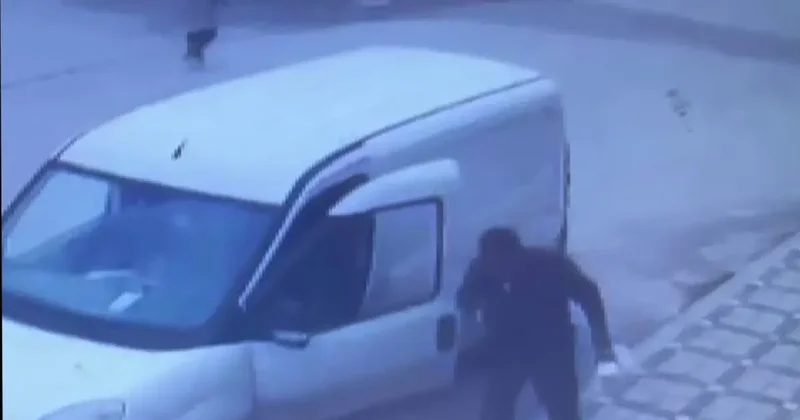 Dedektif gibi haftalarca iz sürdüler! Asansördeki iğrenç kokunun sebebi ortaya çıktı