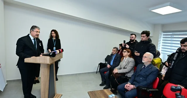 Eskişehir Valisi Yılmaz dan sigarayı bırakanlara başarı belgesi Eskişehir Haberleri