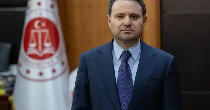 Adalet Bakanı Gürlek: Görüşümüz ve siyasi düşüncemiz ne olursa olsun iç cephede birlik olmamız lazım Politika Haberleri