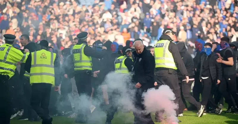 Rangers Celtic Maçında Arbede