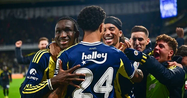 Fenerbahçe de 3 maçtır aynı senaryo!